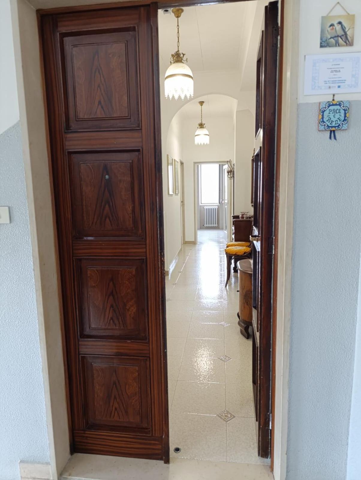 Le Rondini Appartement Trani Buitenkant foto
